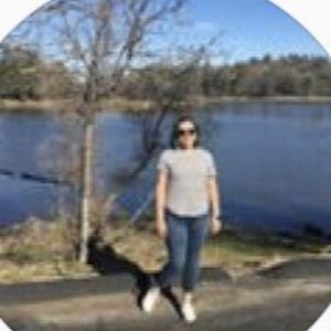 Meet your Posher, Vivi